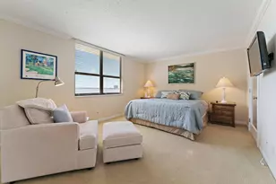 5480 N Ocean Dr, Singer Island, FL 33404 - Photo 10
