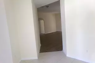 3014 SW Segovia St, Port Saint Lucie, FL 34953 - Photo 4