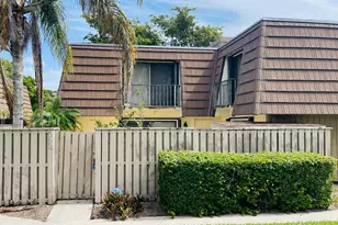 713 7th Ct, Palm Beach Gardens, FL 33410 - Photo 2