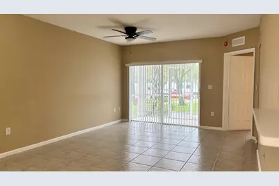 1103 Golden Lakes Boulevard #1011, West Palm Beach, FL 33411 - Photo 6