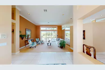 71 Cayman Place, Palm Beach Gardens, FL 33418 - Photo 4