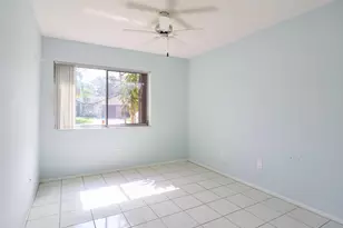 154 Ramblewood Cir, Royal Palm Beach, FL 33411 - Photo 18