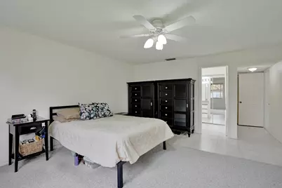 15620 Canterbury Court, Davie, FL 33331 - Photo 24