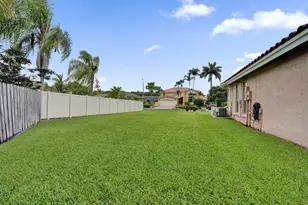 15620 Canterbury Ct, Davie, FL 33331 - Photo 6