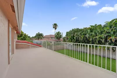 15620 Canterbury Court, Davie, FL 33331 - Photo 36