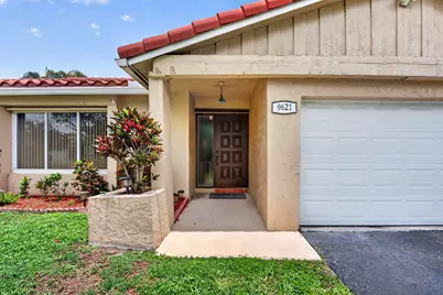 9621 NW 28th Place, Coral Springs, FL 33065 - Photo 2