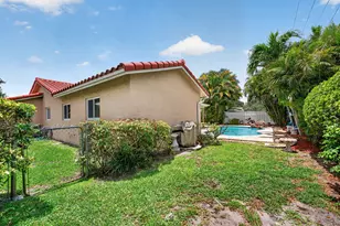 9621 NW 28th Pl, Coral Springs, FL 33065 - Photo 36