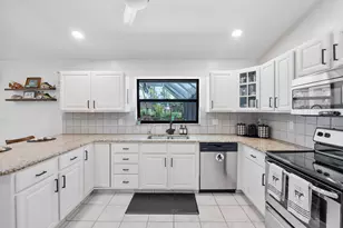 16967 84th Ct N, Loxahatchee, FL 33470 - Photo 14