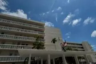 2903 Point E Dr, Aventura, FL 33160 - Photo 4