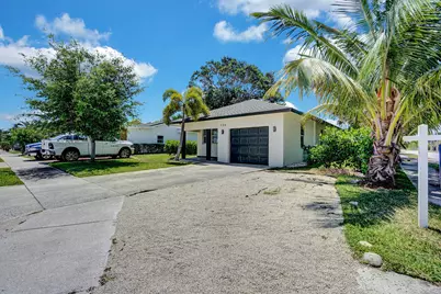 724 SW 9th Street, Delray Beach, FL 33444 - Photo 8