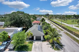 724 SW 9th St, Delray Beach, FL 33444 - Photo 28