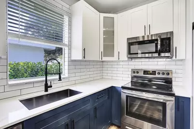 724 SW 9th Street, Delray Beach, FL 33444 - Photo 6
