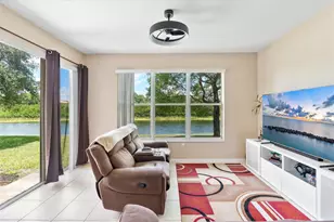 16385 SW 27th St, Miramar, FL 33027 - Photo 8