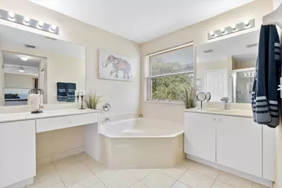 16385 SW 27th Street, Miramar, FL 33027 - Photo 12