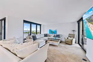 5420 N Ocean Dr, Singer Island, FL 33404 - Photo 6