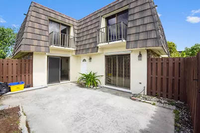 1600 Forest Lakes Circle #D, West Palm Beach, FL 33406 - Photo 2