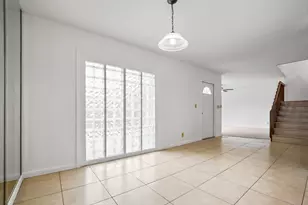 1600 Forest Lakes Cir, West Palm Beach, FL 33406 - Photo 8