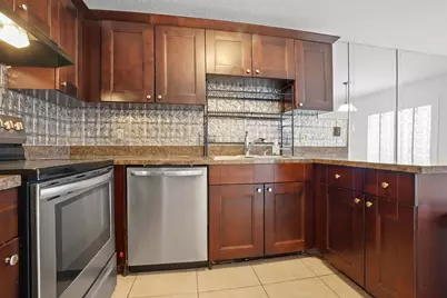 1600 Forest Lakes Circle #D, West Palm Beach, FL 33406 - Photo 6