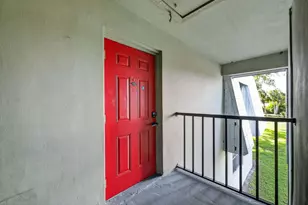 2513 S 17th St, Fort Pierce, FL 34982 - Photo 2