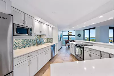 5420 N Ocean Drive #305, Singer Island, FL 33404 - Photo 4