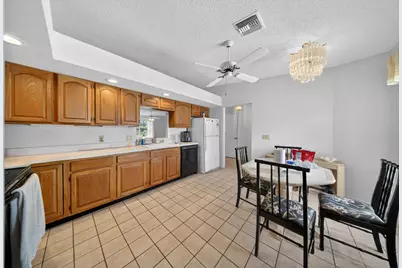 5110 Eagle Drive, Fort Pierce, FL 34951 - Photo 8