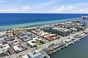 330 Arthur St, Hollywood, FL 33019 - Photo 2