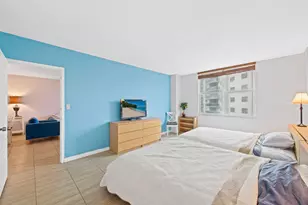 3725 S Ocean Dr, Hollywood, FL 33019 - Photo 10