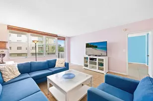 3725 S Ocean Dr, Hollywood, FL 33019 - Photo 2