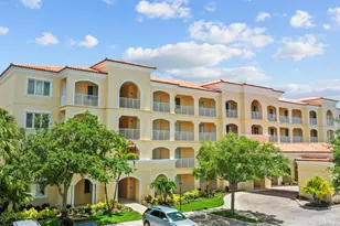 25 Harbour Isle Dr W, Fort Pierce, FL 34949 - Photo 36