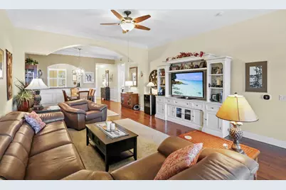 25 Harbour Isle Dr W #205, Fort Pierce, FL 34949 - Photo 8