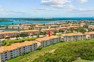 25 Harbour Isle Dr W, Fort Pierce, FL 34949 - Photo 28