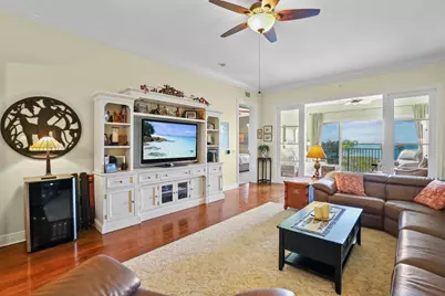 25 Harbour Isle Dr W #205, Fort Pierce, FL 34949 - Photo 10