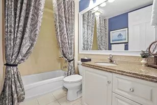 25 Harbour Isle Dr W, Fort Pierce, FL 34949 - Photo 18
