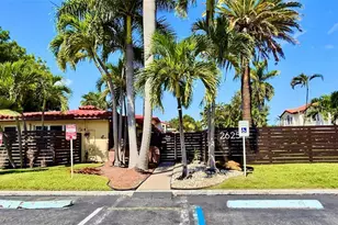 2625 NE 13th Ct, Fort Lauderdale, FL 33304 - Photo 8