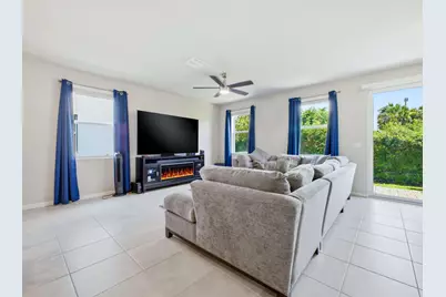 5720 Mentmore Drive, West Palm Beach, FL 33407 - Photo 10