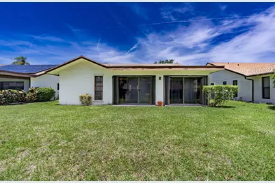 6320 Lakemont Circle, Greenacres, FL 33463 - Photo 14