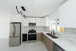 2160 SW 16th Ct, Fort Lauderdale, FL 33312 - Photo 10