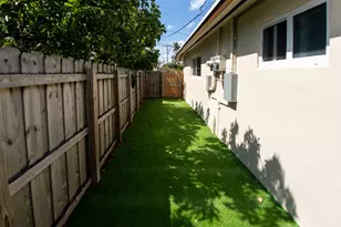 2160 SW 16th Ct, Fort Lauderdale, FL 33312 - Photo 54
