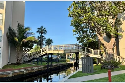21 Royal Palm Way #2020, Boca Raton, FL 33432 - Photo 40