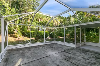 1086 NW Leonardo Circle, Port Saint Lucie, FL 34986 - Photo 8