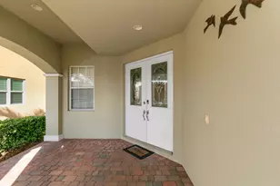 1086 NW Leonardo Cir, Port Saint Lucie, FL 34986 - Photo 4