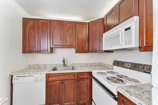 877 Flanders S, Delray Beach, FL 33484 - Photo 16