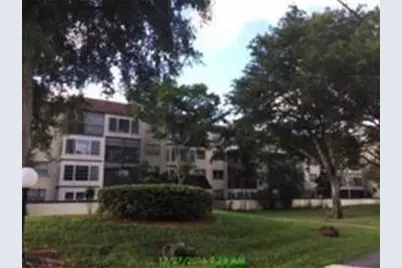 7300 NW 17th Street #318, Plantation, FL 33313 - Photo 4