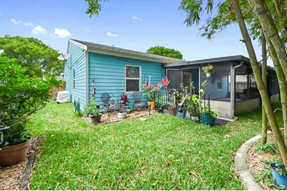 7910 Burlwood Lane, Lake Worth, FL 33467 - Photo 18