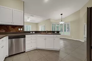 16026 N 75th Ave Ave N, Palm Beach Gardens, FL 33418 - Photo 18