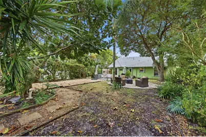 117 S Palmway, Lake Worth, FL 33460 - Photo 4