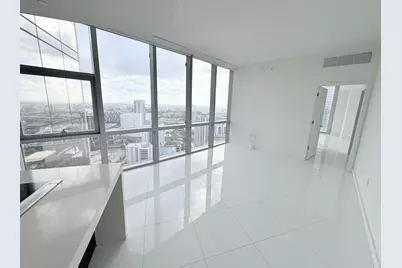 851 NE 1st Avenue #3202, Miami, FL 33130 - Photo 6