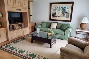 540 Mansfield, Boca Raton, FL 33434 - Photo 1