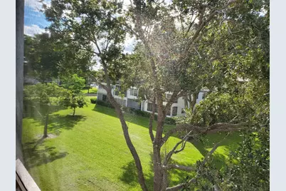 540 Mansfield, Boca Raton, FL 33434 - Photo 10