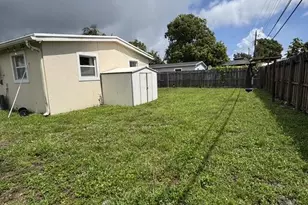 5636 NE 5th Ave, Oakland Park, FL 33334 - Photo 20